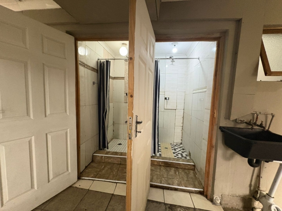 10 Bedroom Property for Sale in Quigney Eastern Cape